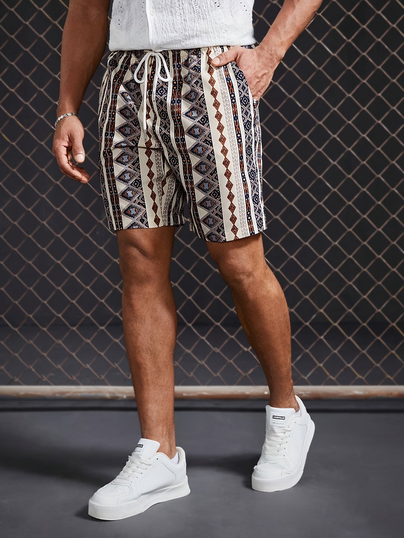 Herenshorts met geometrische grafische print en zakken